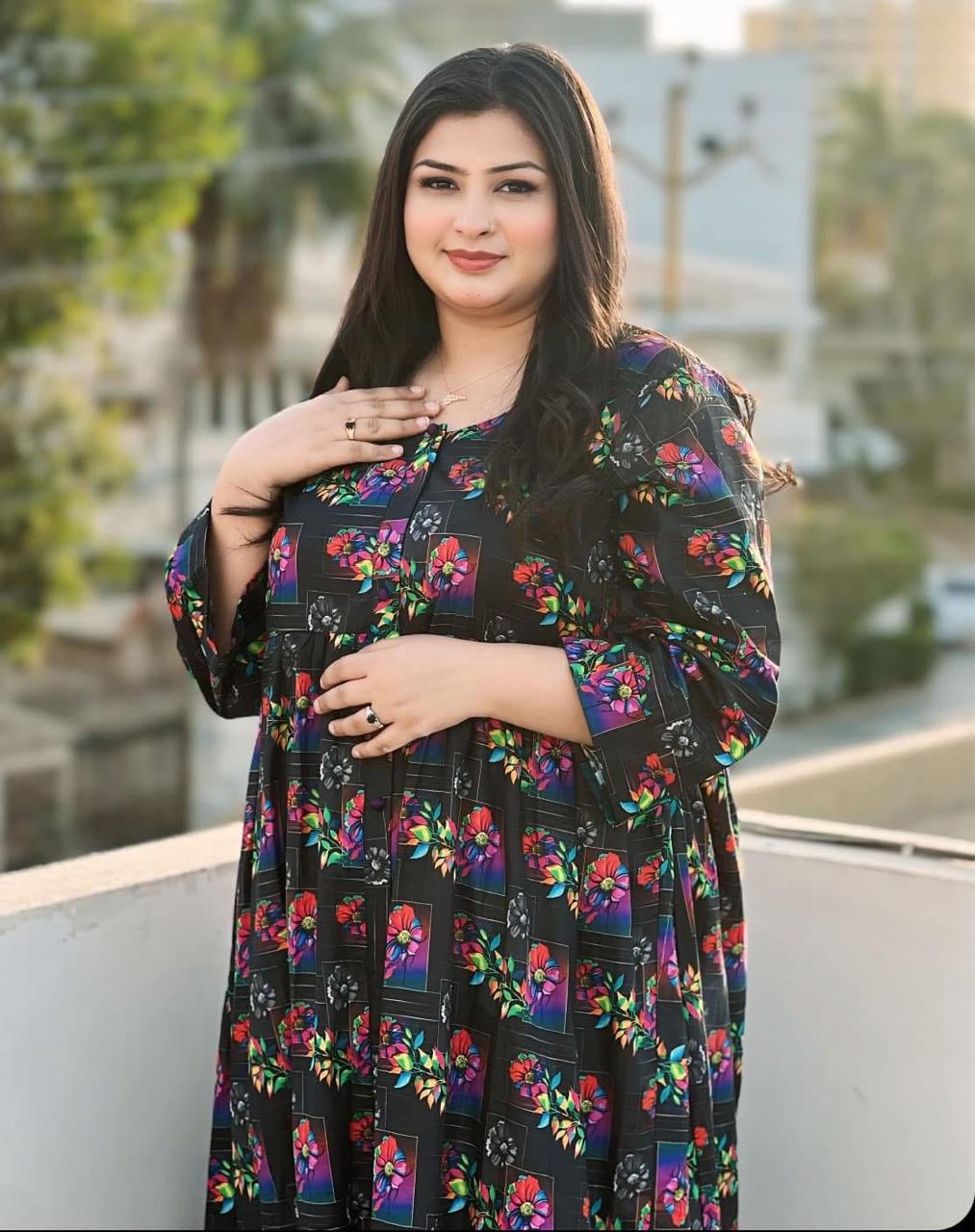 Noor Plus 01 – Lawn Frock with Full Sleeves