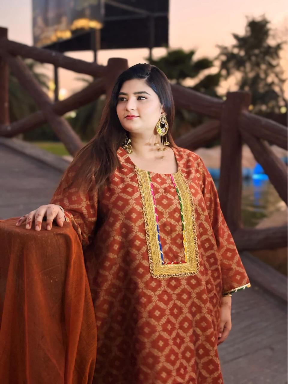 Jacquard Kurti – Delicate Neck Design & Full Sleeves | Eid Collection