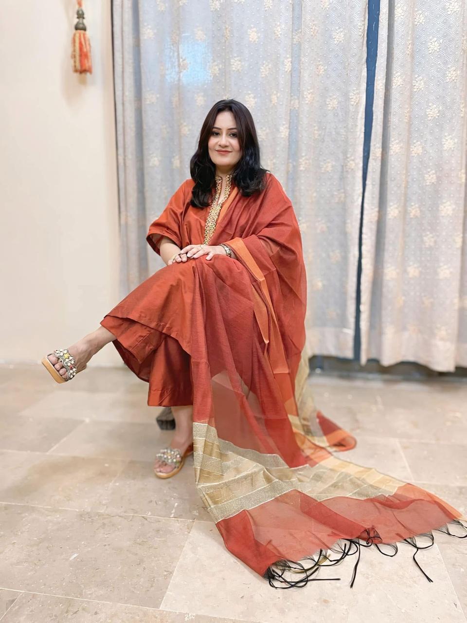 Loose Fit – 2 Piece Poncho Style Silk Cotton Suit