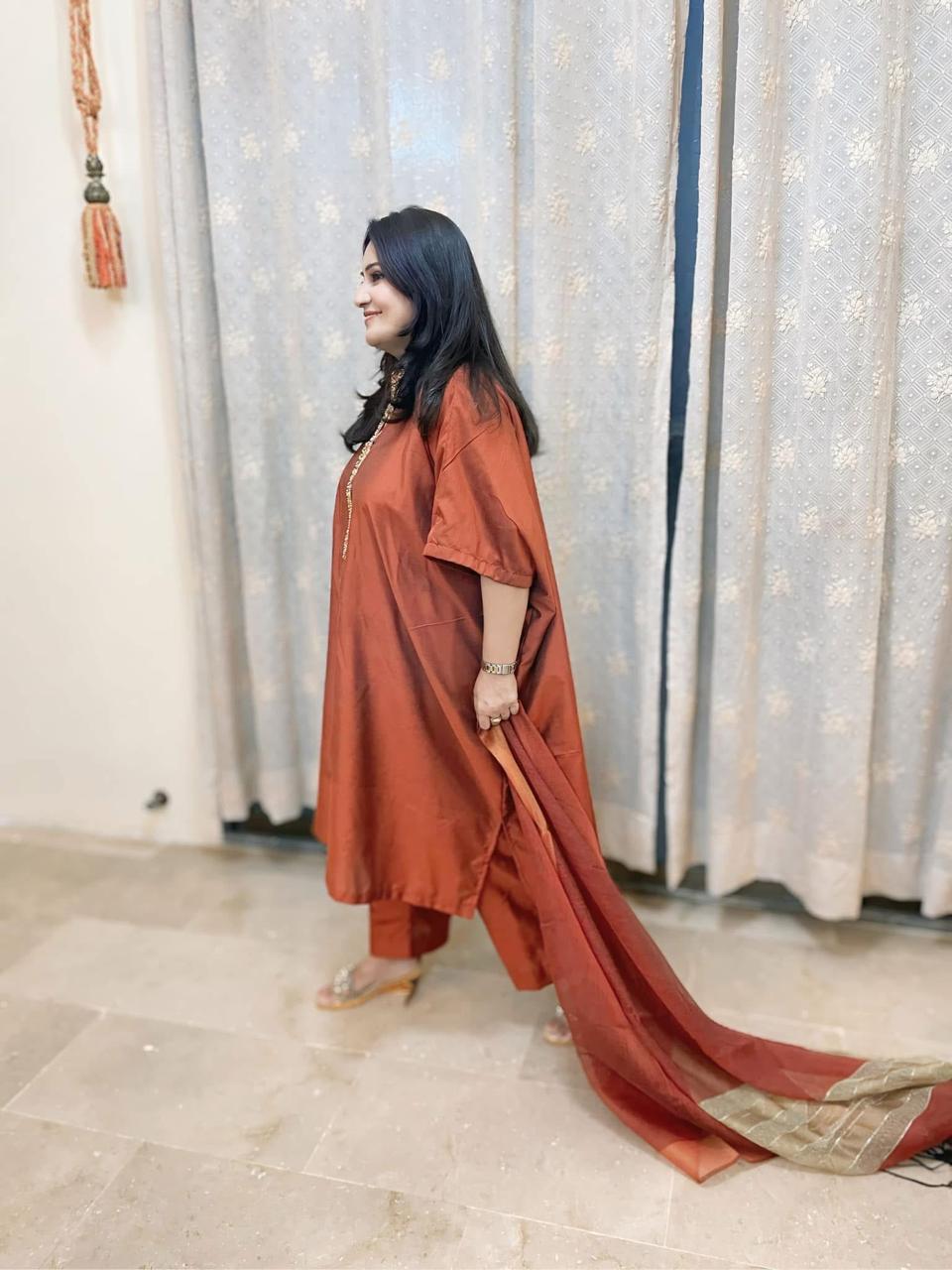 Loose Fit – 2 Piece Poncho Style Silk Cotton Suit
