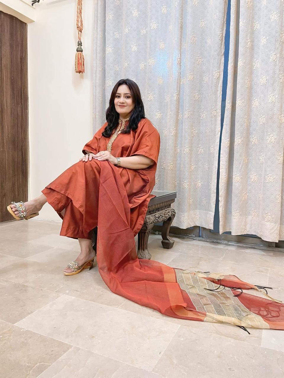 Loose Fit – 2 Piece Poncho Style Silk Cotton Suit