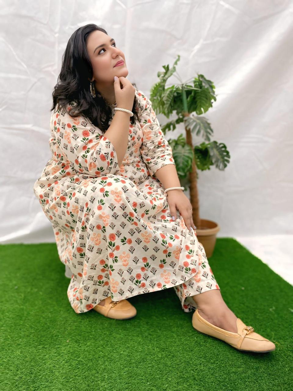 Lawn Print 04 – 2 Piece Printed Lawn Suit with Full Sleeves